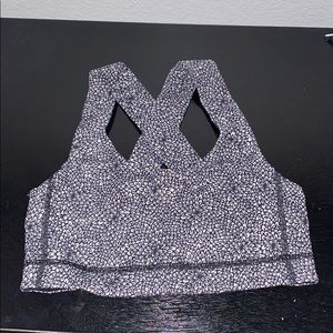 Lululemon sports bra